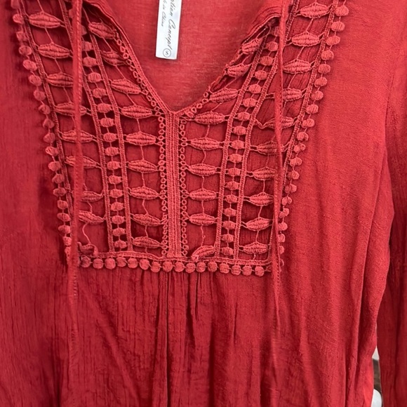 Boho, beautiful rich rust color top! - Picture 5 of 8